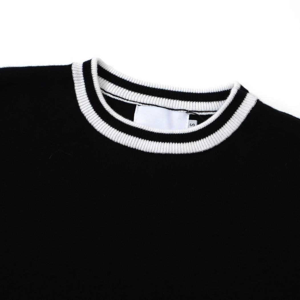 Pull universitaire rétro – Noir vintage