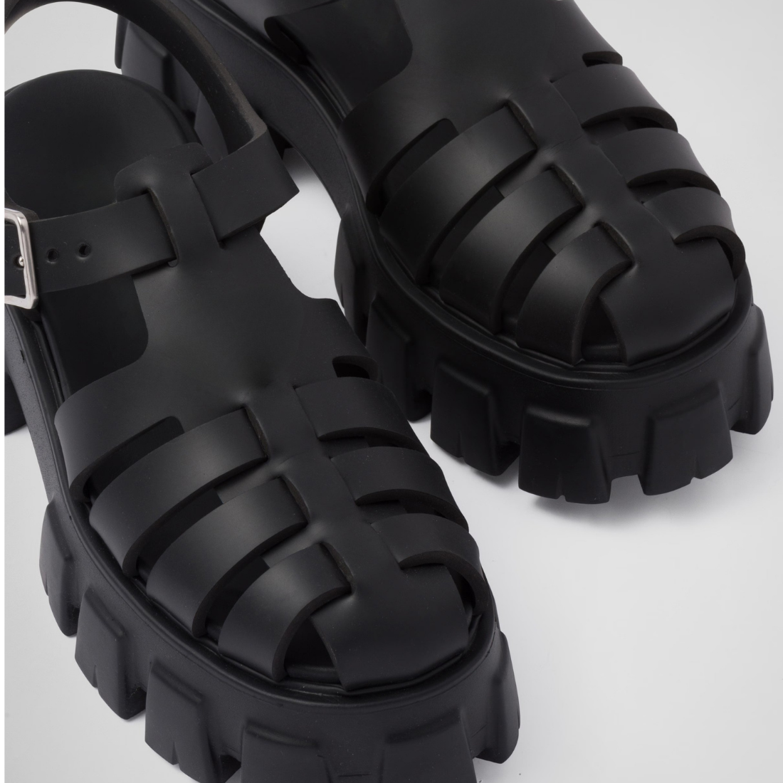 Sandales Pradæ