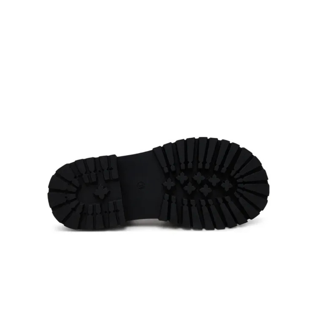 Steve Madden