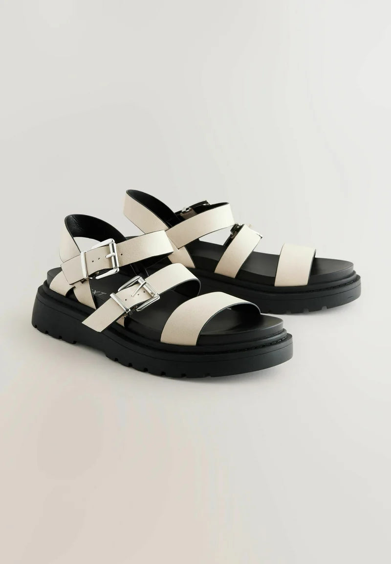 Chunky Bluckled Sandale