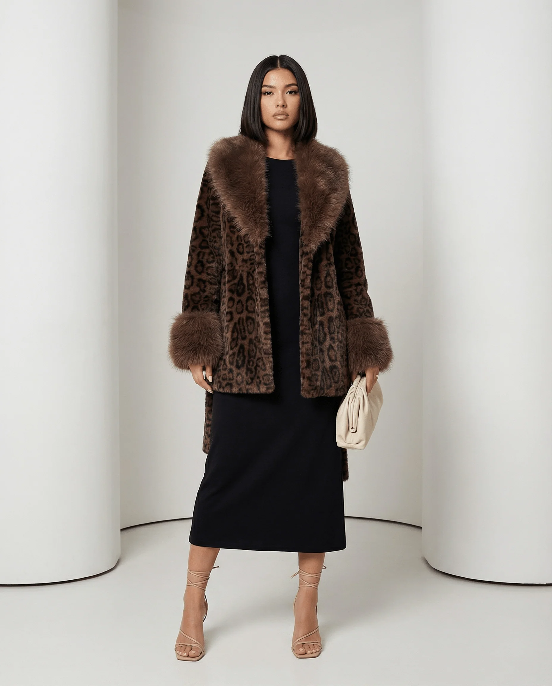 Manteau ceinturé en fausse fourrure Marbella