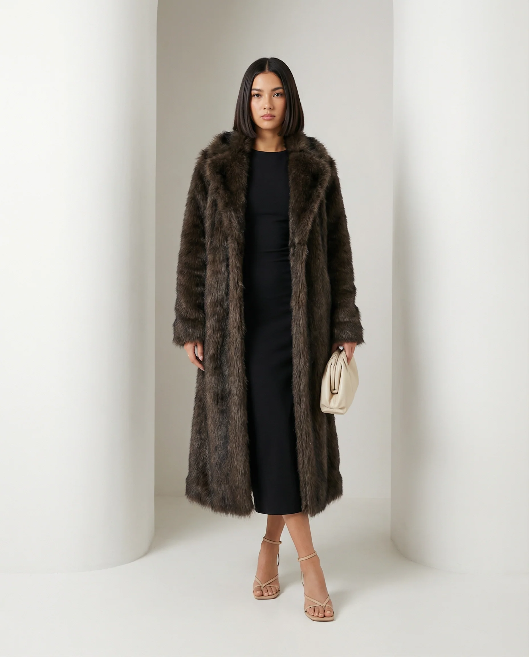 Manteau long en fausse fourrure Eden