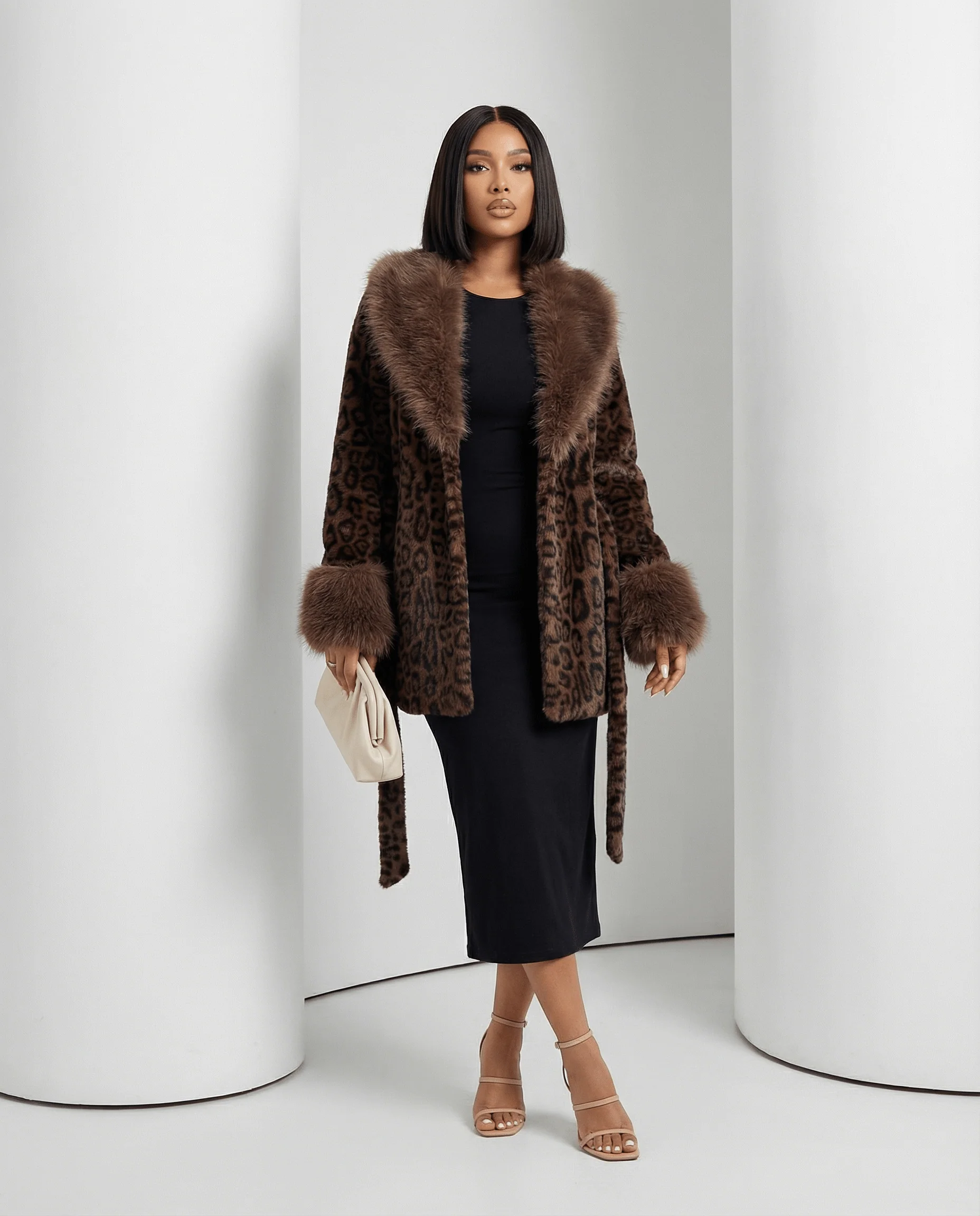 Manteau ceinturé en fausse fourrure Marbella