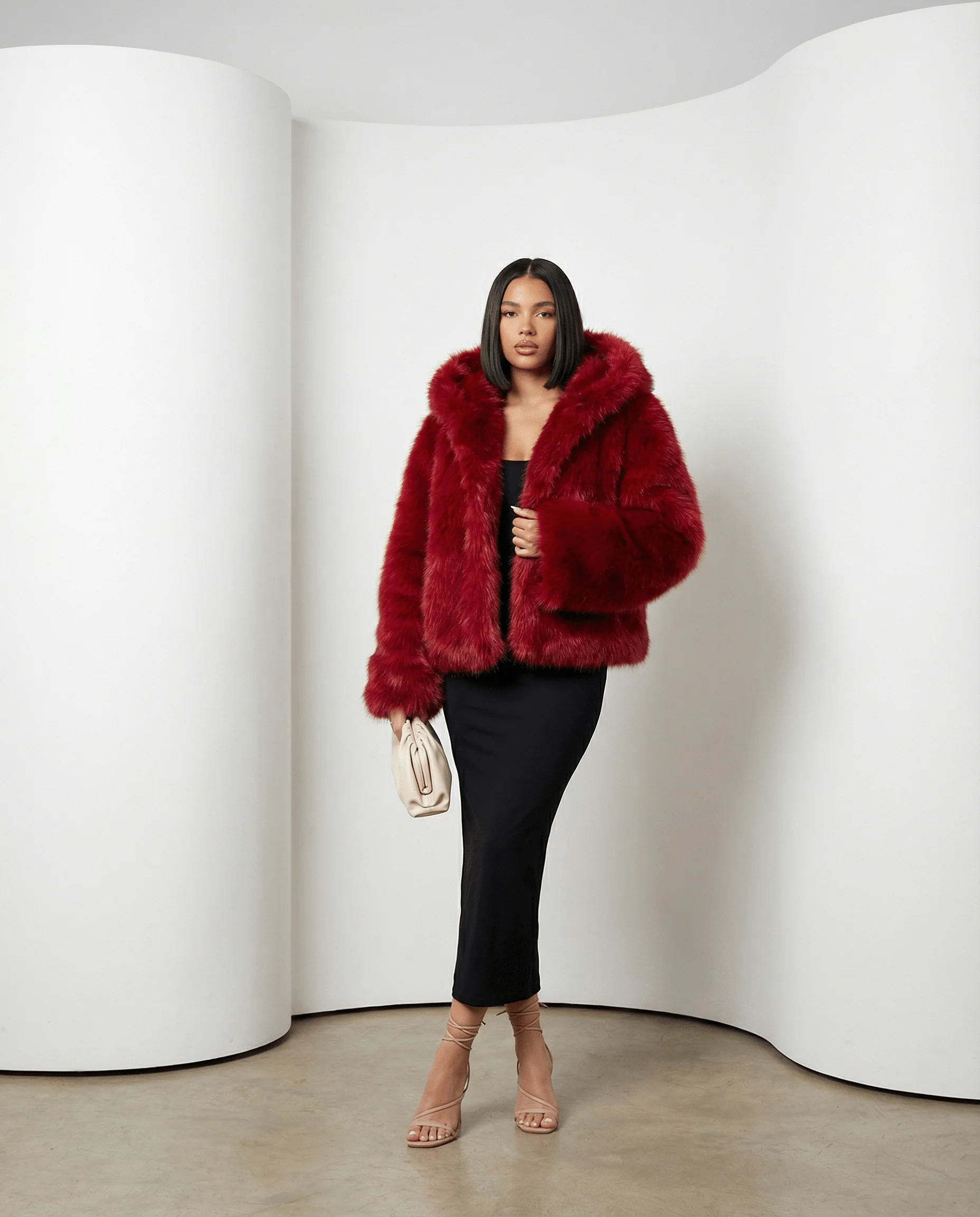 Veste Ravena à capuche en fausse fourrure
