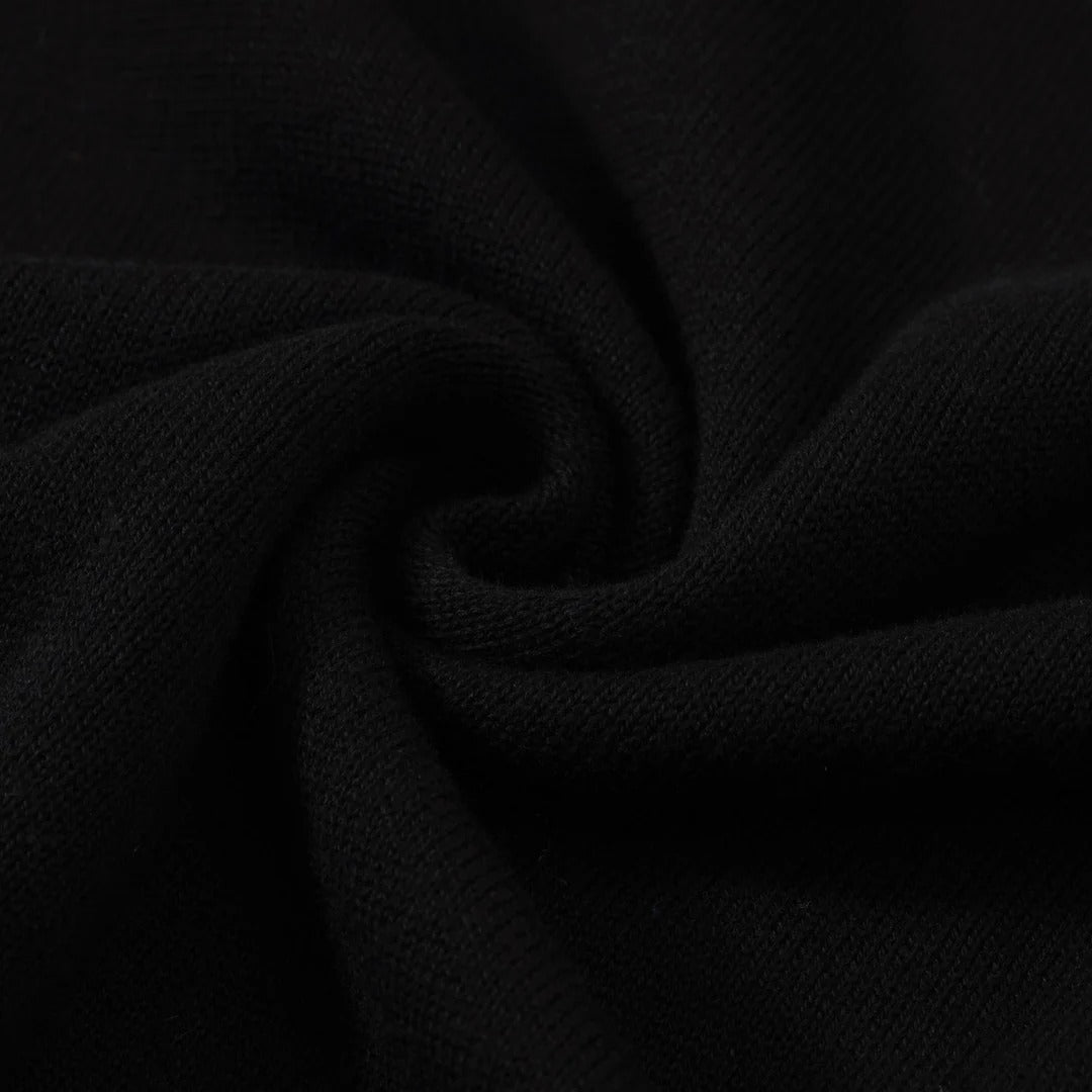 Pull noir – Style rétro